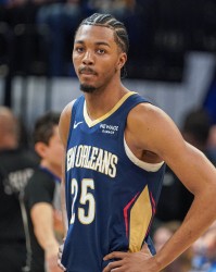 皇冠体育crown官方网站-Slater：勇士有意墨菲 球队或需付出几个选秀权 但鹈鹕不想卖